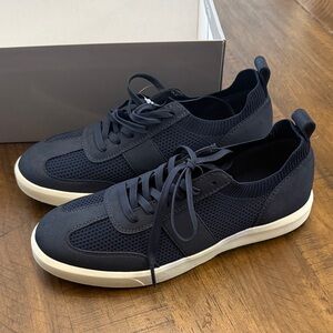 Men's Casual Navy Sneakers